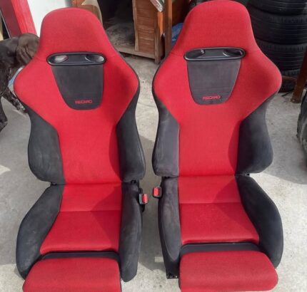 Recaro seats with rails Come out from premier edition type r ep3 civic