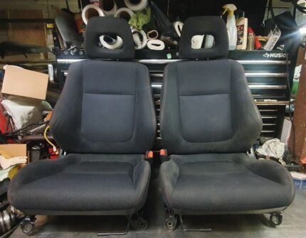 98-01 Acura Integra Type-R OEM front seats,dc2,db8,eg6,eg9,em1,dc4,ek9,si,gsr.