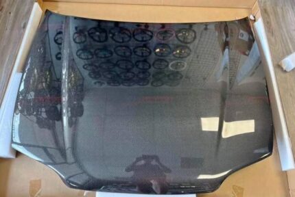 Seibon 92-95 Honda Civic 2DR/3DR OEM Carbon Fiber Hood
