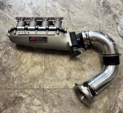 Skunk2 ultra race k series manifold with a spacer