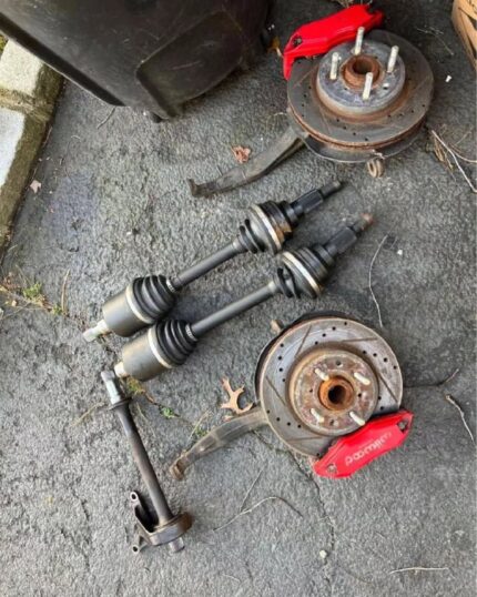 Dss axels 5.9, hubs 5.9 gsr spindles half shaft and wilwood brakes