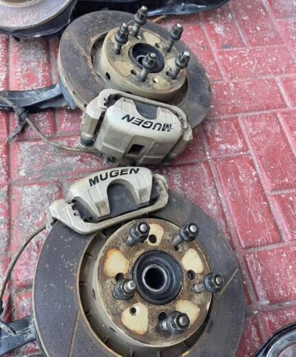 Civic Ek9 brakeset with Mugen caliper and mugen active gate rotors