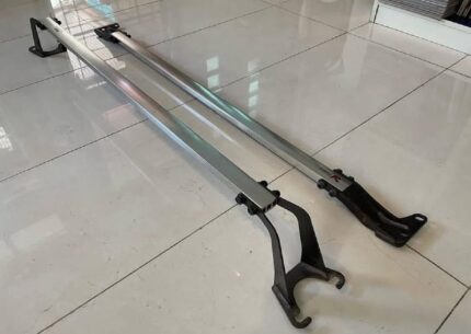 Genuine OEM Front and Rear Strut Bar Integra DC2 Rare.