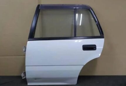 civic left rear door assembly 1990.