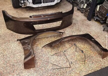Brand new 92-95 EG jase ultra front end With frame bumper suport and quick latches.