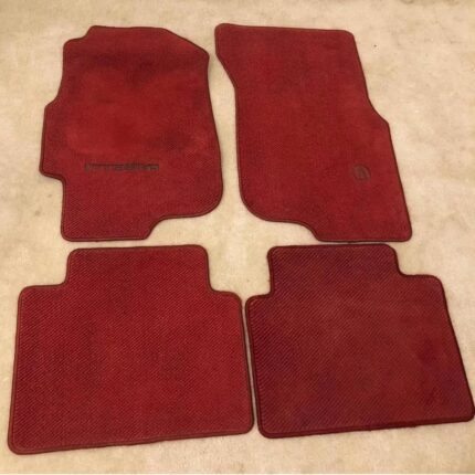 94-01 Integra Sedan checkered mats in red.