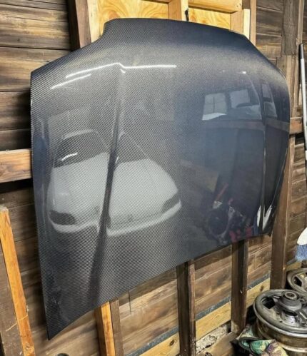 Carbon fibre hood for EG coupe / hatchback