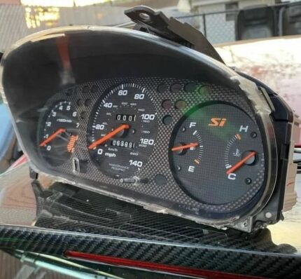 Si cluster, low miles on mileage and works perfectly fine.