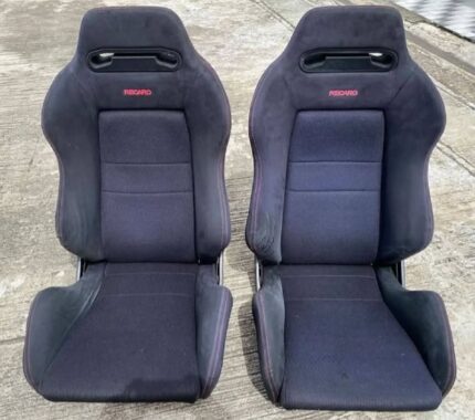 Original Recaro SR3 DC2 Black 2 seats. Seats come with rails No scratches, no burns