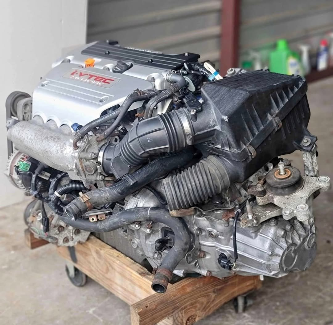 6b69c64c-746e-4ade-96ba-5c4b624a7e92