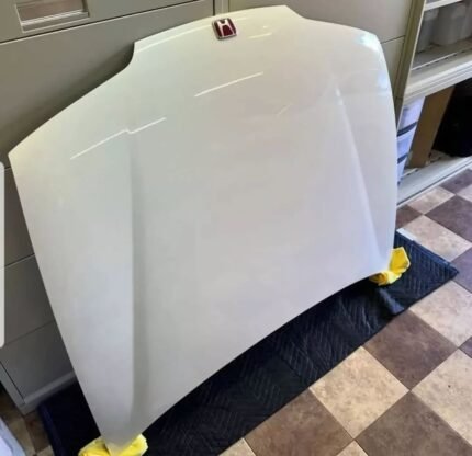 OEM DC2 Type R hood with an OEM emblem