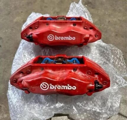 Honda DC5 JDM Brembo calipers with pads.